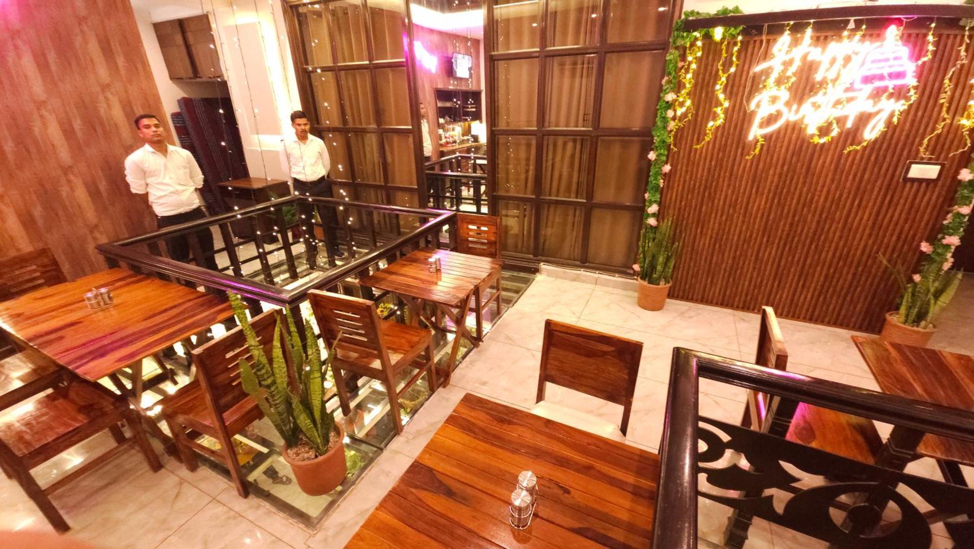 Hotel Vrs Inns Chandīgarh Extérieur photo